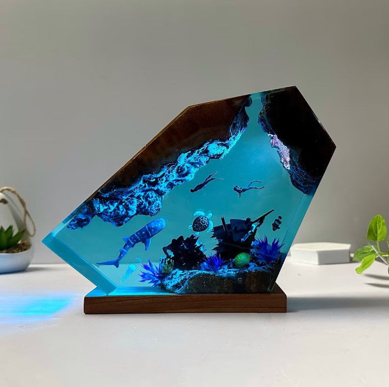 Undersea Whale Turtle Resin Lamp Human Diving Creative Design Personality Nightlight Home Decoration Unique Gift