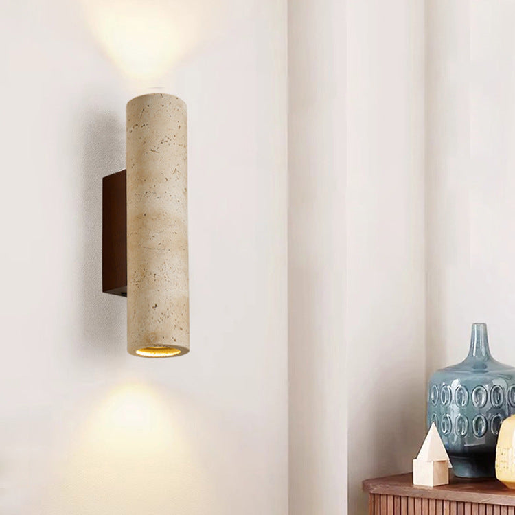 The natural yellow cave stone wall lamp in the restaurant is a luminous atmosphere lamp in the bedroom bedside background wall of the home stay.