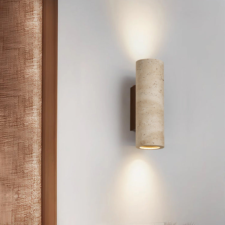 The natural yellow cave stone wall lamp in the restaurant is a luminous atmosphere lamp in the bedroom bedside background wall of the home stay.